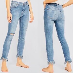 Free People Fringe Ankle Skinny Stretch Blue Jean Distressed 29 Excellent